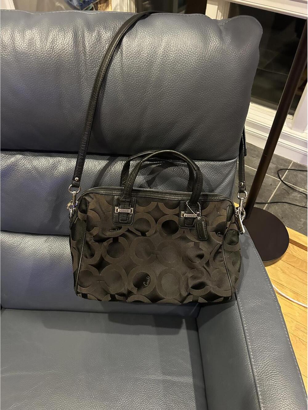 Authentic Coach 2-way bag Taylor OP Art Satchel Crossbody